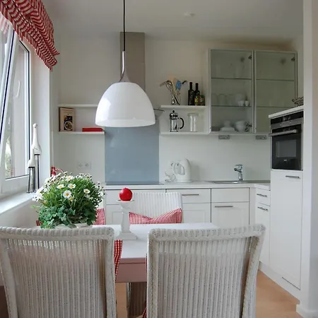 Schoenes-wohnen-am-suedstrand-fewo-2 Appartamento *